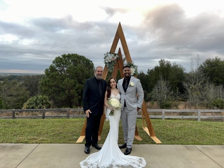 Rain held off for this wedding at the Carriage House at Vedder Farms in Leesburg